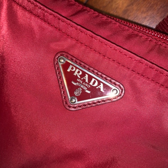 Unisex Prada crossbody - Picture 3 of 6